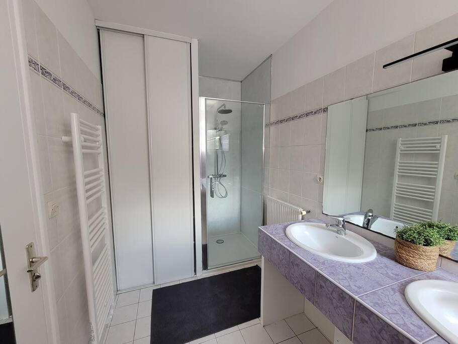Logement 2 A 4 Pers - Moulin Plouguenast-Langast Bagian luar foto