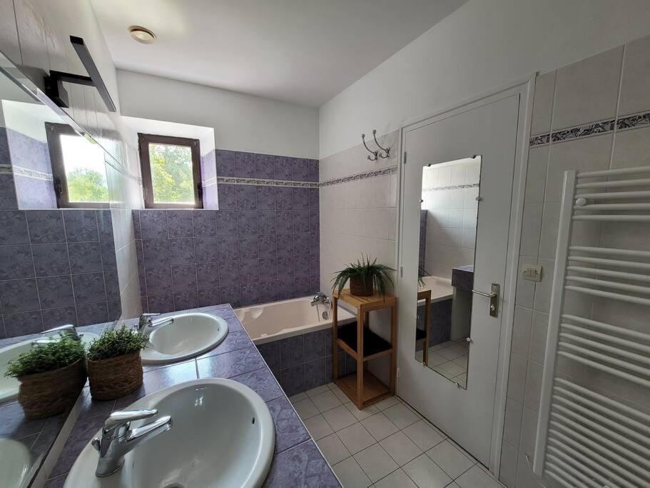 Logement 2 A 4 Pers - Moulin Plouguenast-Langast Bagian luar foto